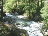 Jeux d'eaux - Juin 2004. Les gorges du Cady à Casteil (66).