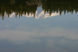 Canigou - Avril 2005. Le massif du Canigou en reflet sur le lac de Millas(66).